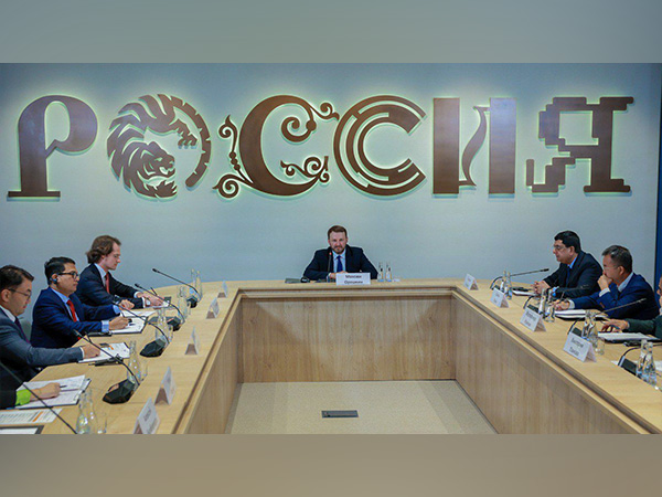 Experts of Open Dialogue Discuss Architecture of Trade and Economic Connectivity in the New World at NC “Russia” Branch in Primorye